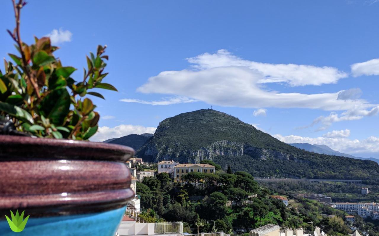 Villa Delle Agavi Vietri Bagian luar foto